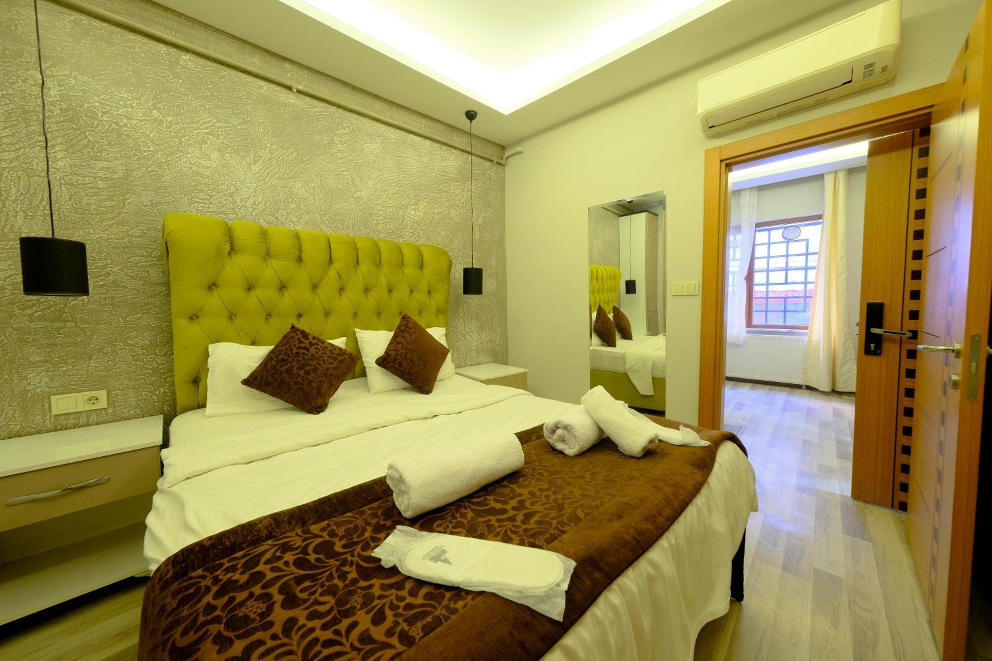 Taksim Celebi Suites Стамбул Екстер'єр фото
