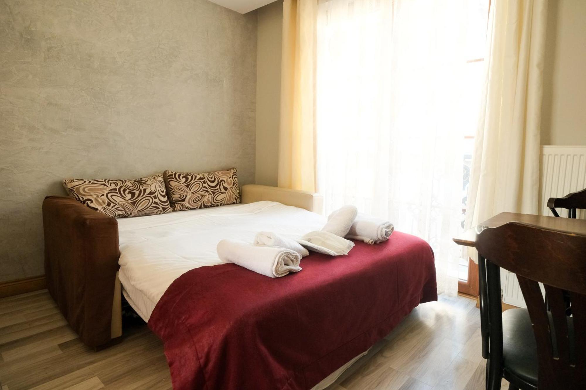 Taksim Celebi Suites Стамбул Екстер'єр фото