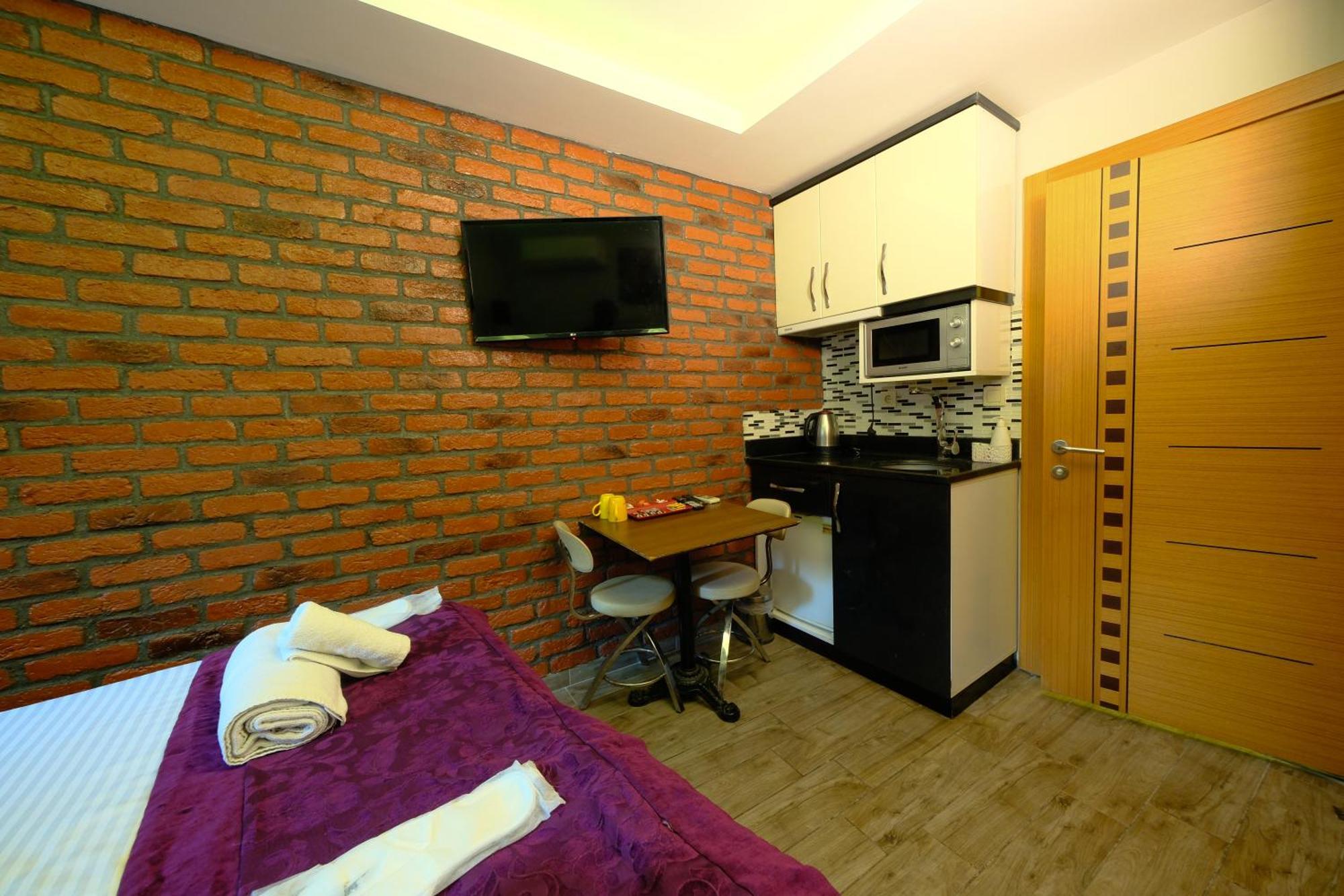 Taksim Celebi Suites Стамбул Екстер'єр фото
